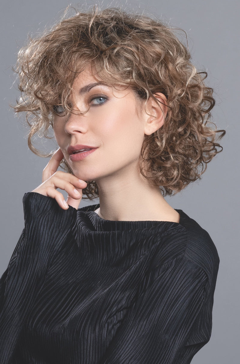 Loop by Ellen Wille • Changes Collection