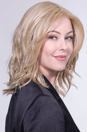 CAKE BATTER BLONDE | 16/22/613 •••