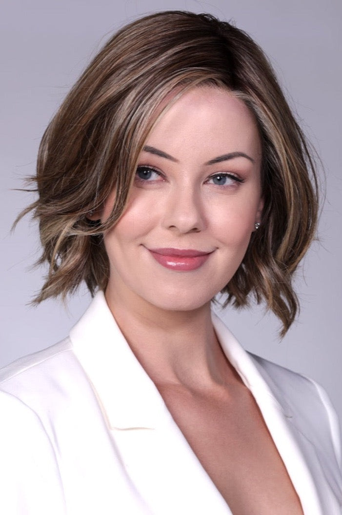 SUNKISSED ALMOND ROOTED • 4/27/613+8 |  A combination of Med & Lt brown HL w/ Lt gold blonde & hint of cooler blonde + rooted with Med & Lt brown