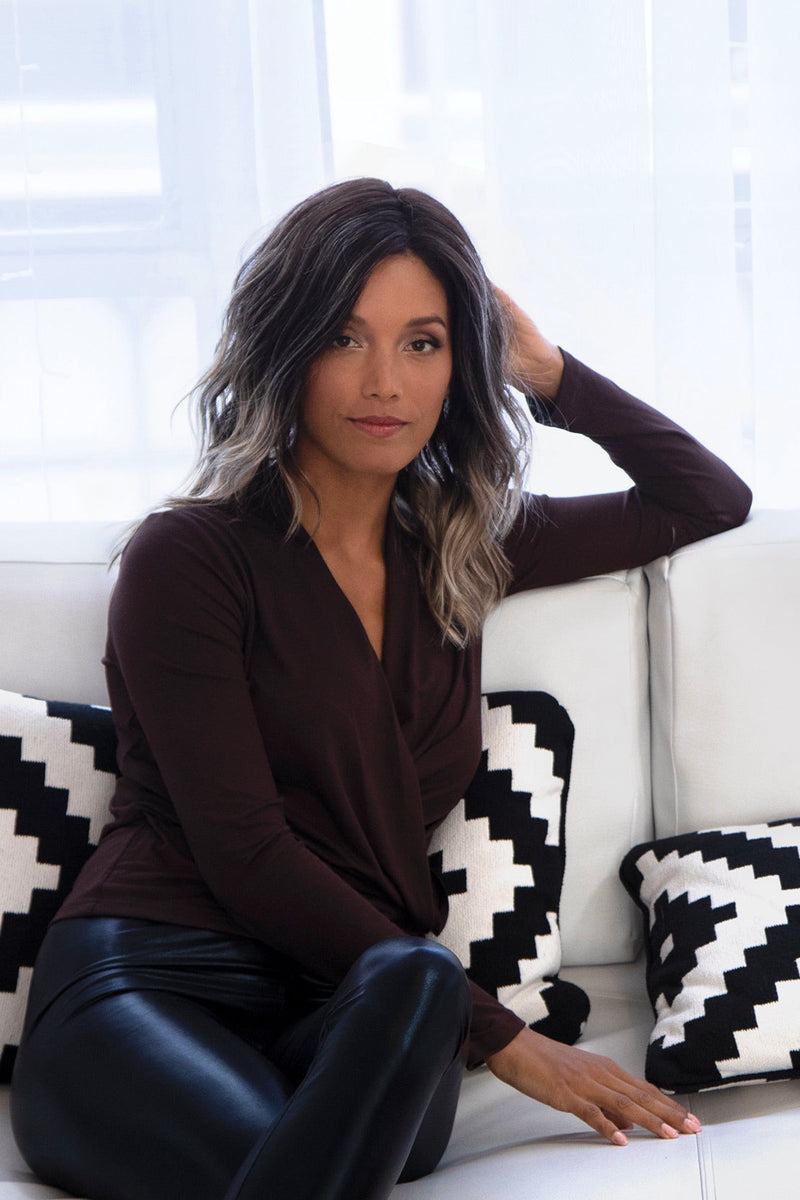 R613BG14 ••• Dark Blonde with Fine Pale Blonde Highlights & Pale Blonde Tipped Ends