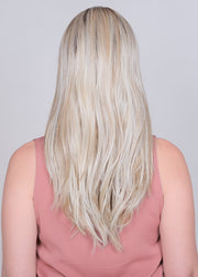 CHROME • 51/56/60R4 ••• Dark brown root with a gradual mix of 30% gray.10%gray and white at tip