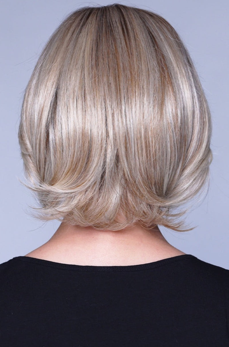 HAZELNUT SYRUP • 6/33/613 •••