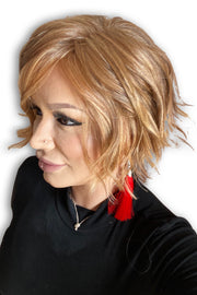 NUTELLA BUTTERCREAM • 613/30/6 ••• A blend of medium brown cinnamon light brown with a hint of strawberry & cool blonde highlights