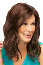 22F16s8 • VENICE BLONDE | Light Ash Blonde & Light Natural Blonde Blend Shaded with Med Brown