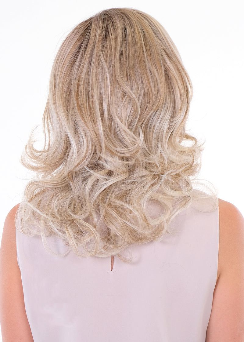 CAPPUCCINO WITH CHERRY • 4HL 350 ••• Blend of dark brown & deep brown with highlights of red mahogany & chocolate cherry