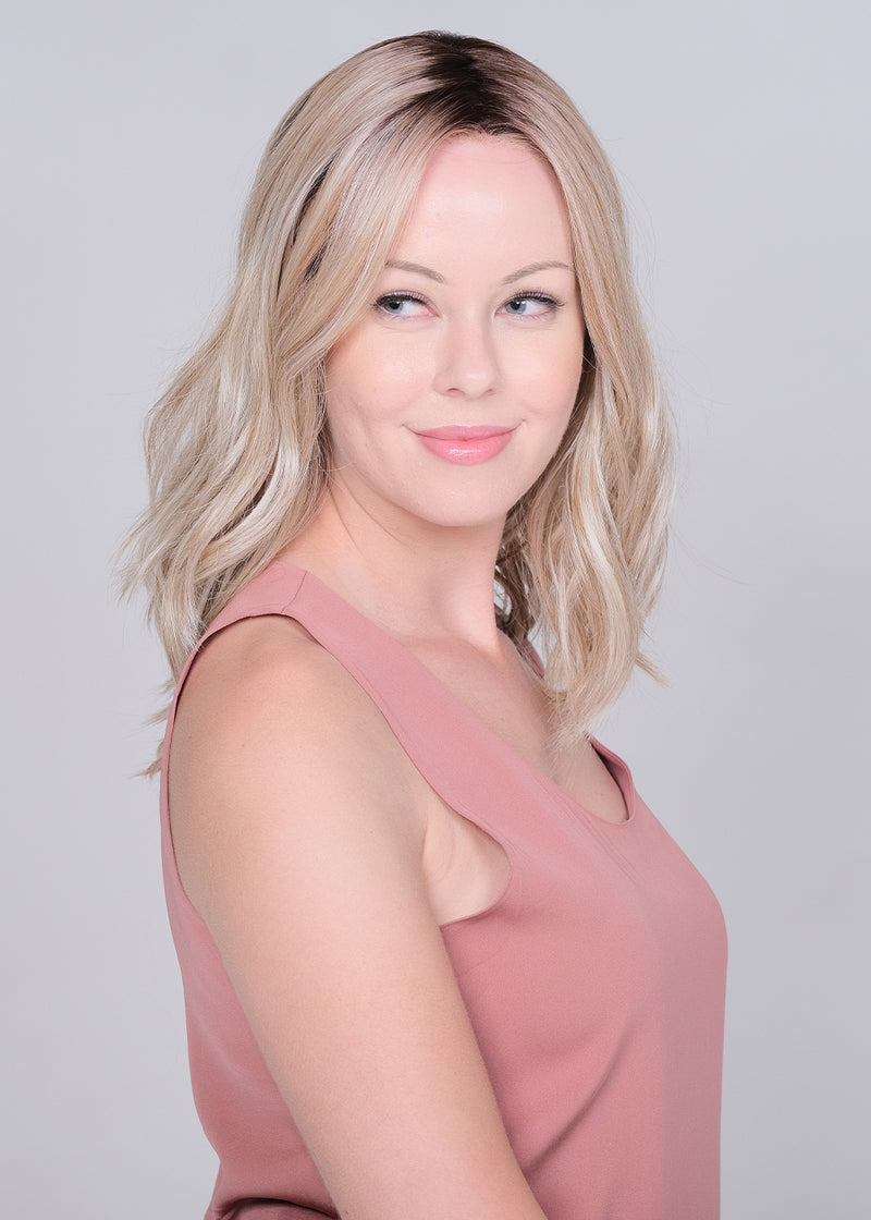 CHAMPAGNE WITH APPLE PIE • 16/613/103 R14 ••• Light Brown Blonde Root with a mix of ash blonde pale blonde pure blonde & lt neutral blonde