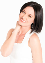 CAYENNE & GINGER ROOT • 33/350 R1B ••• A mixture of off-black and darkest brown root with a blend of burgundy red mahogany and chocolate cherry