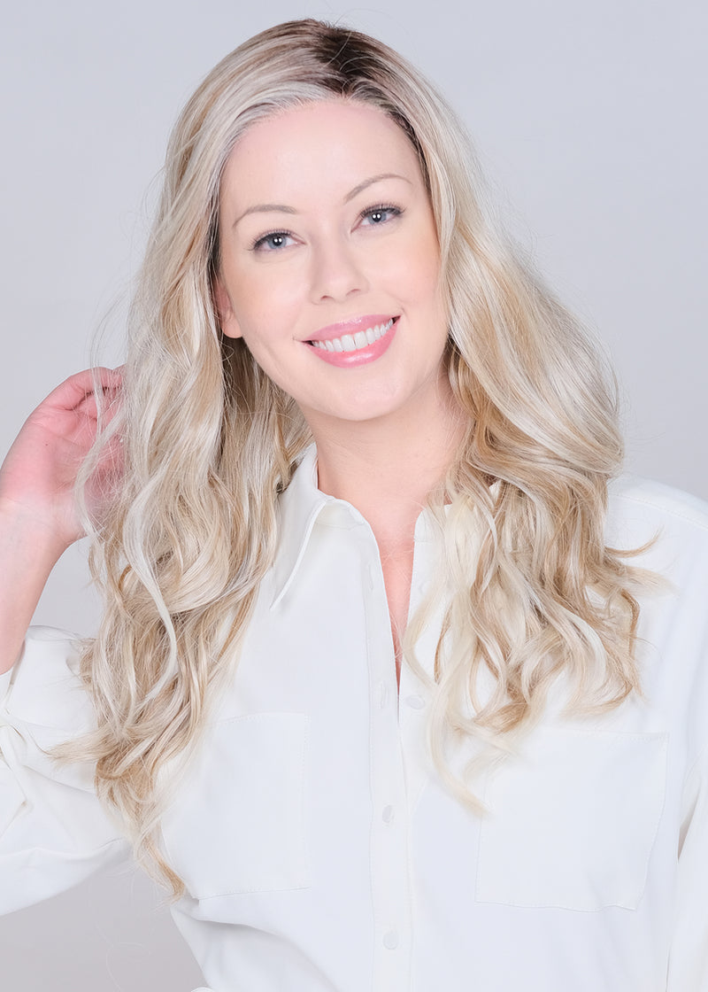 CHAMPAGNE WITH APPLE PIE • 16/613/103 R14 ••• Light Brown Blonde Root with a mix of ash blonde pale blonde pure blonde & lt neutral blonde