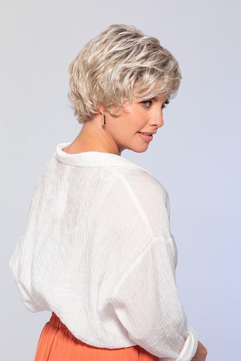 2 • CHOCOLATE  SOUFFLÉ | Black/Brown Blend