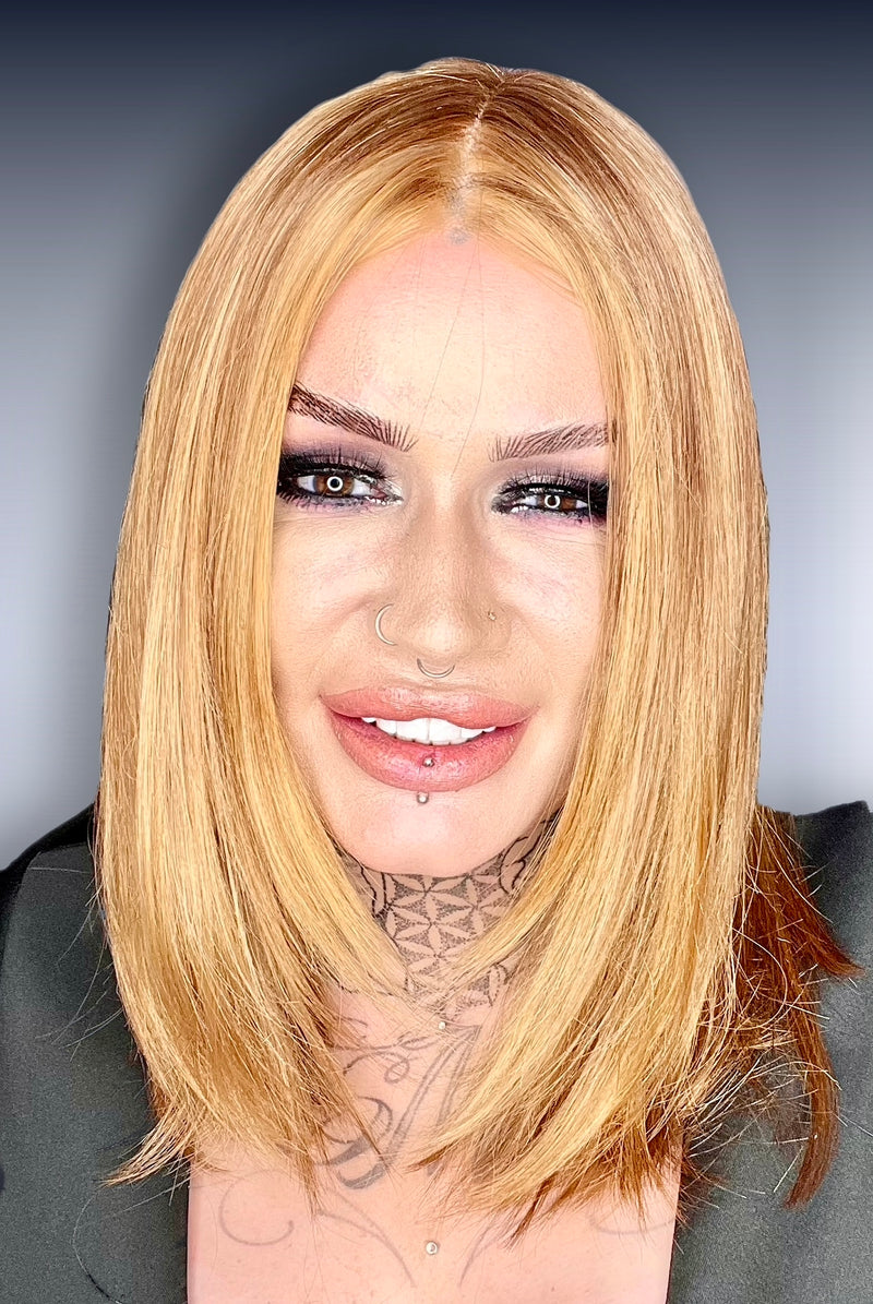 R8 /26H ••• Golden Brown with Golden Blonde Highlights