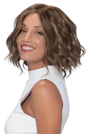 R6 /28F ••• Chestnut Brown with Red Frost