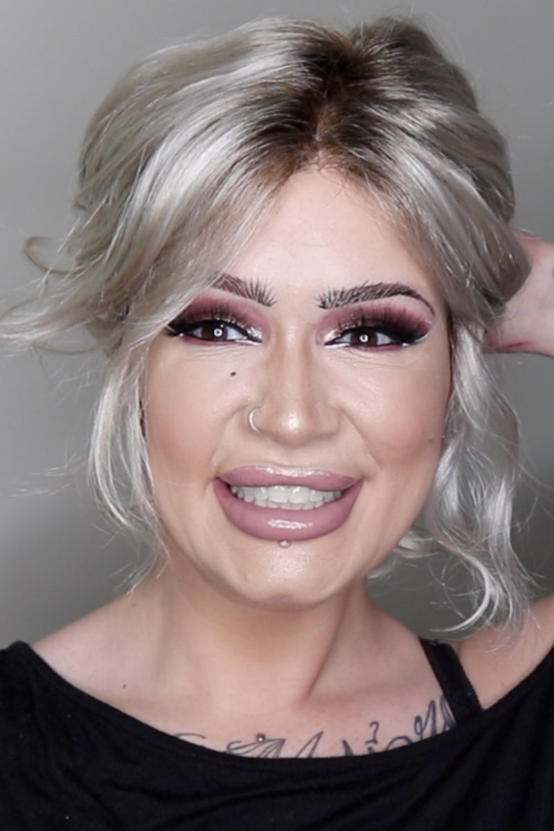 R6 /28F ••• Chestnut Brown with Red Frost