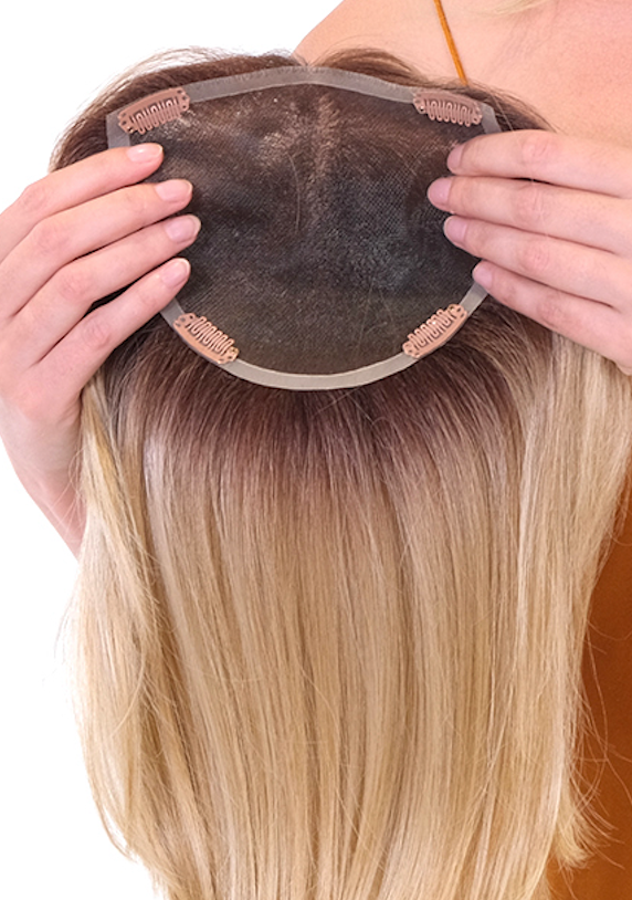 CHAMPAGNE WITH APPLE PIE • 16/613/103 R14 ••• Light Brown Blonde Root with a mix of ash blonde pale blonde pure blonde & lt neutral blonde