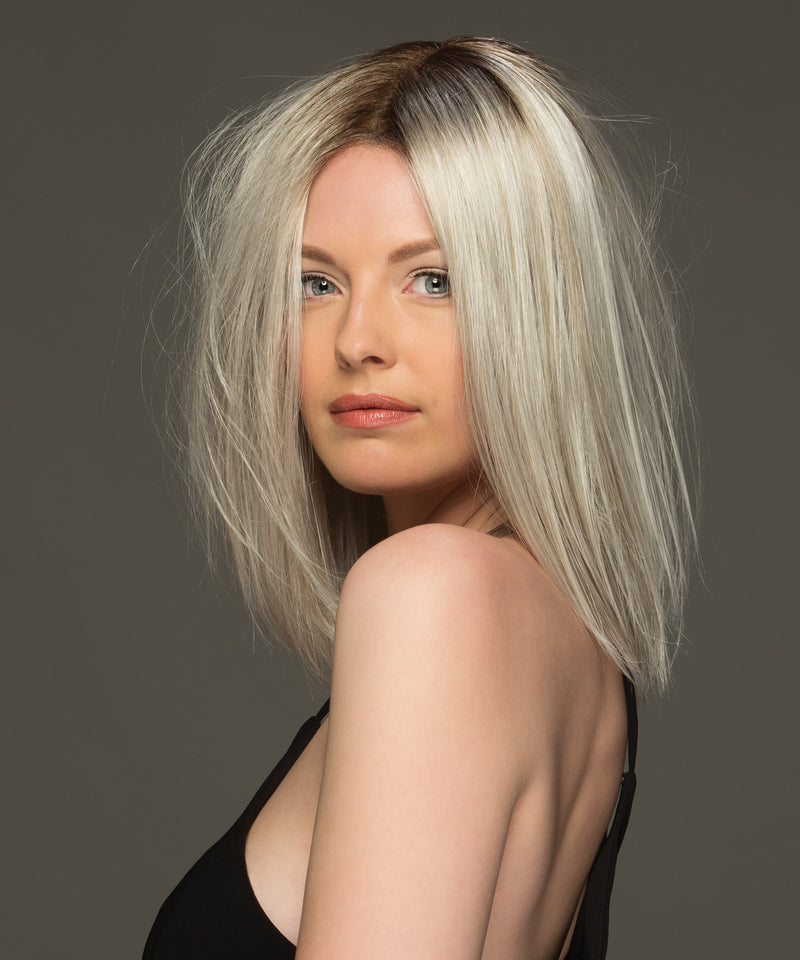 R12 /26H ••• Light Brown with Golden Blonde Highlights on Top