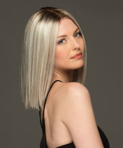 R12 /26CH ••• Light Brown with Chunky Golden Blonde Highlights