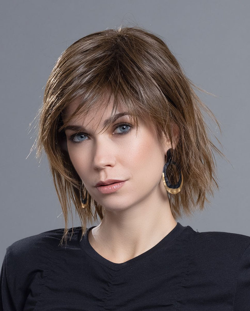 CINNAMON BROWN ROOTED