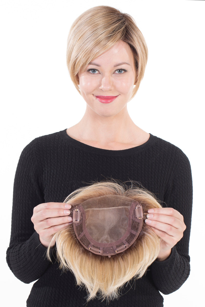 CHAMPAGNE WITH APPLE PIE • 16/613/103 R14 ••• Light Brown Blonde Root with a mix of ash blonde pale blonde pure blonde & lt neutral blonde