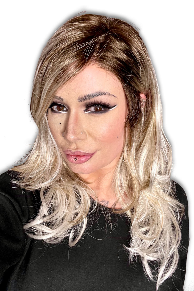 GOLDEN GINGER ••• Golden Brown Roots that melt to soft ginger base w/ fine ligt bllonde highlights