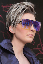 ICY SHADOW ••• Iced Blonde Dusted with Soft Sand & Golden Brown Roots with Golden Brown Underneath