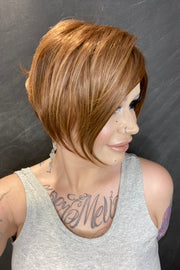 FS24/102s12 • LAGUNA BLONDE | Light Natural Gold Blonde w/ Pale Natural Gold Blonde Bold Highlights & Shaded w/ Light Gold Brown