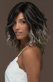 TOFFEE LATTE ••• Light Chestnut Brown Base with Painted Caramel Blonde Highlights